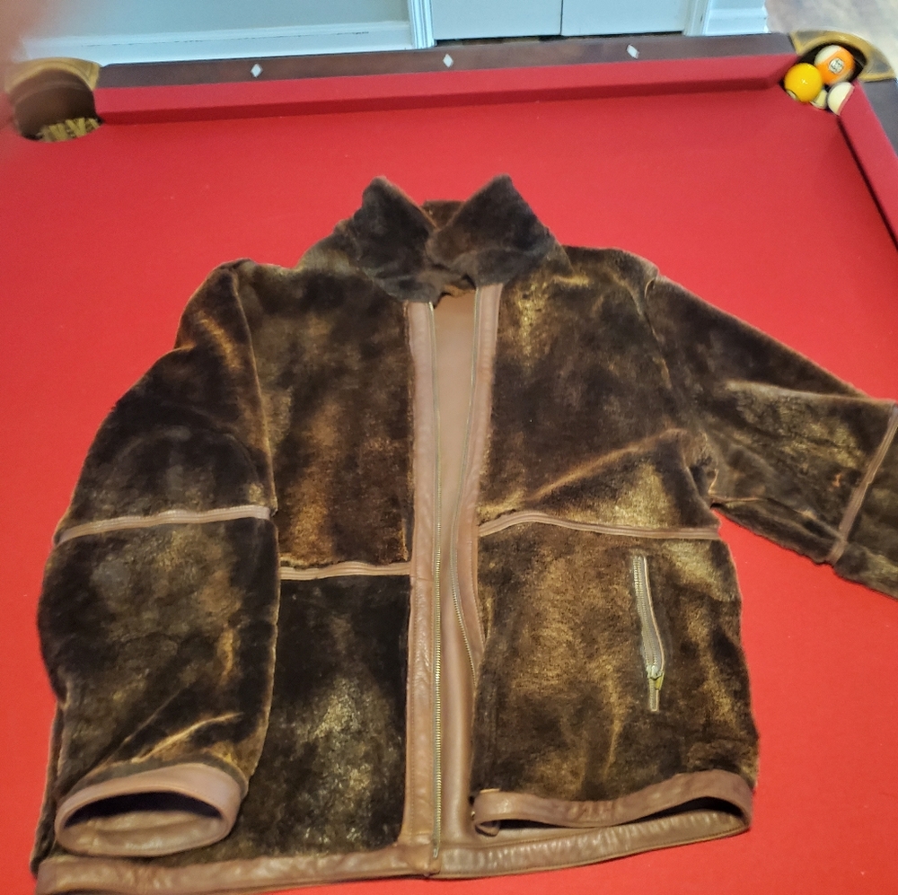 Sheared shearling fur - Picture 2 of 2